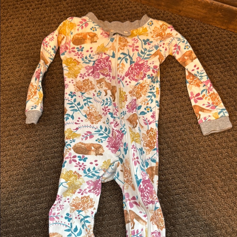 4/$22 Burt’s bees fox pajamas
